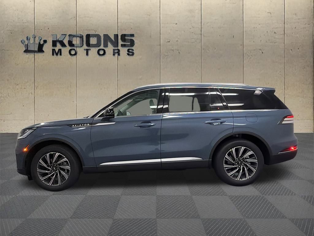 New 2026 Lincoln Aviator AWD image 4