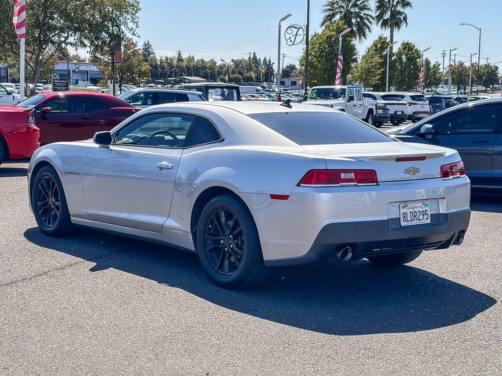 Used 2014 Chevrolet Camaro LS RWD image 2