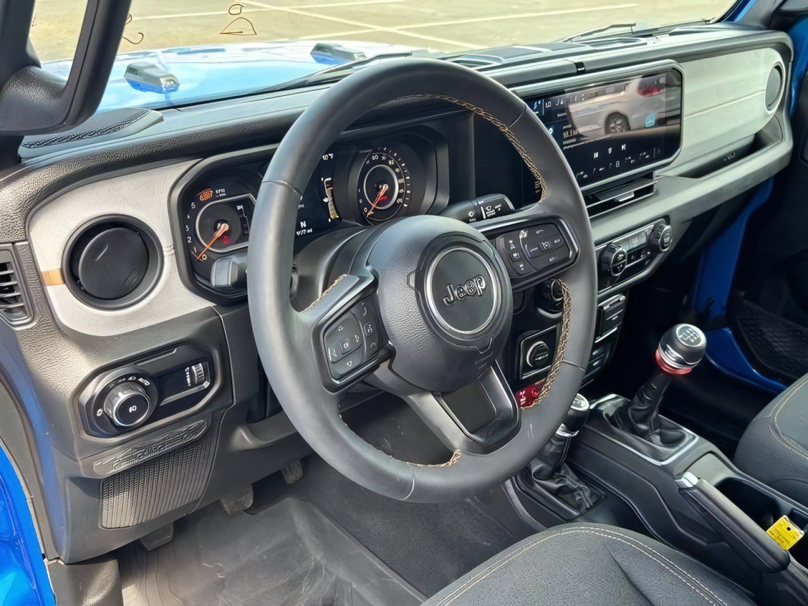 Used 2024 Jeep Wrangler Sport AWD/4WD image 21