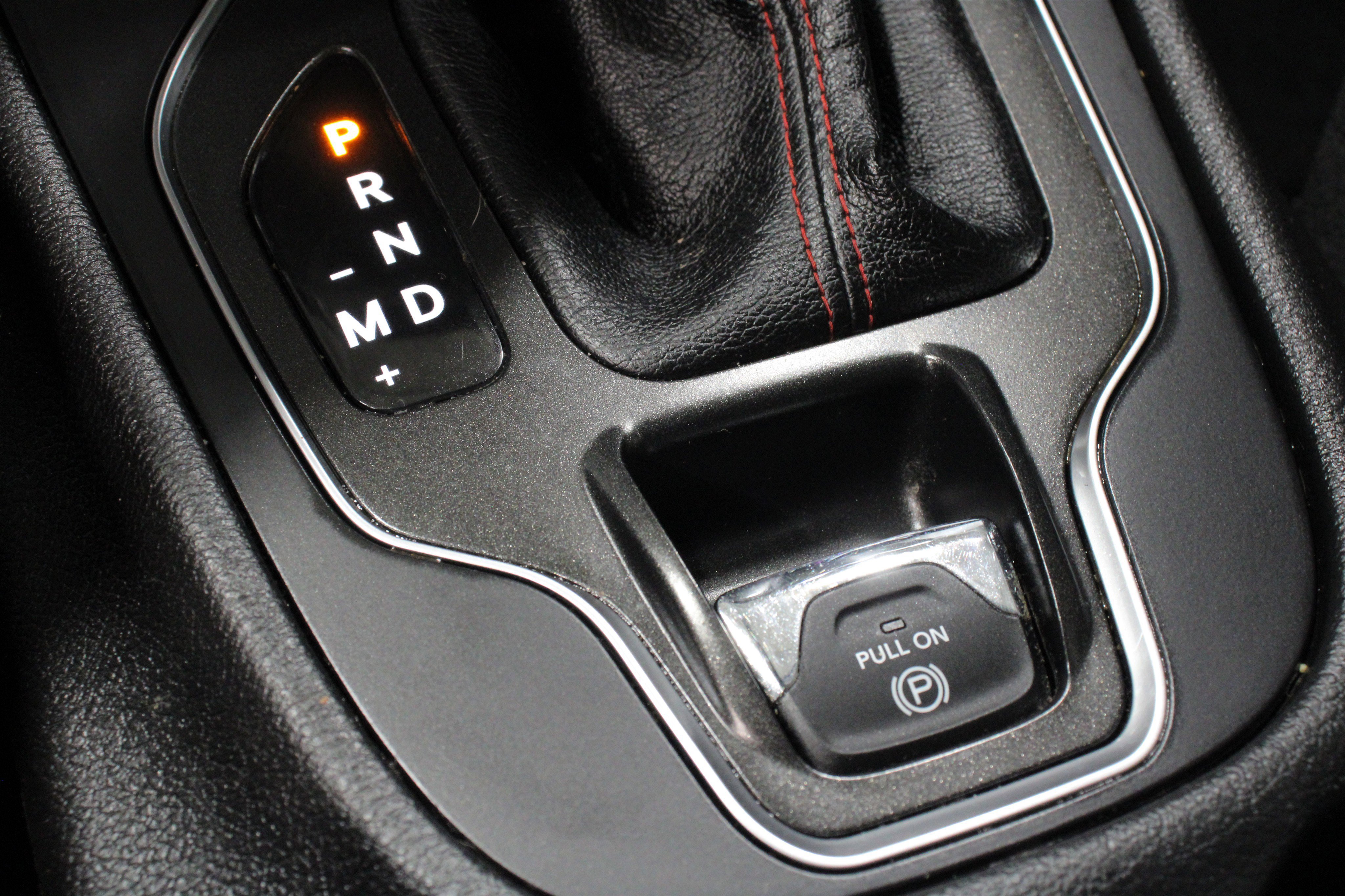 Used 2021 Jeep Cherokee Trailhawk w/ Premium Leather Package image 21