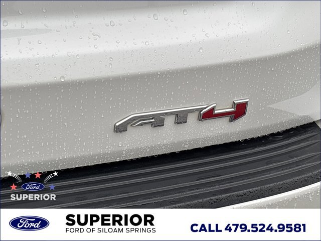 Used 2023 GMC Yukon XL AT4 w/ Technology Package AWD/4WD image 6