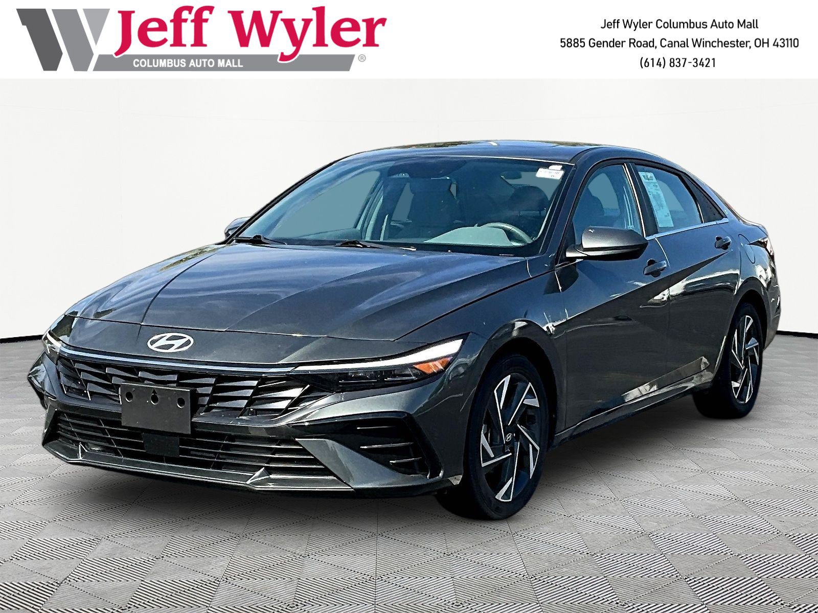 Used 2024 Hyundai Elantra SEL w/ Convenience Package