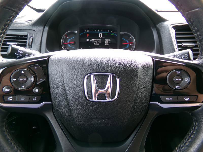 Used 2022 Honda Pilot Touring image 17