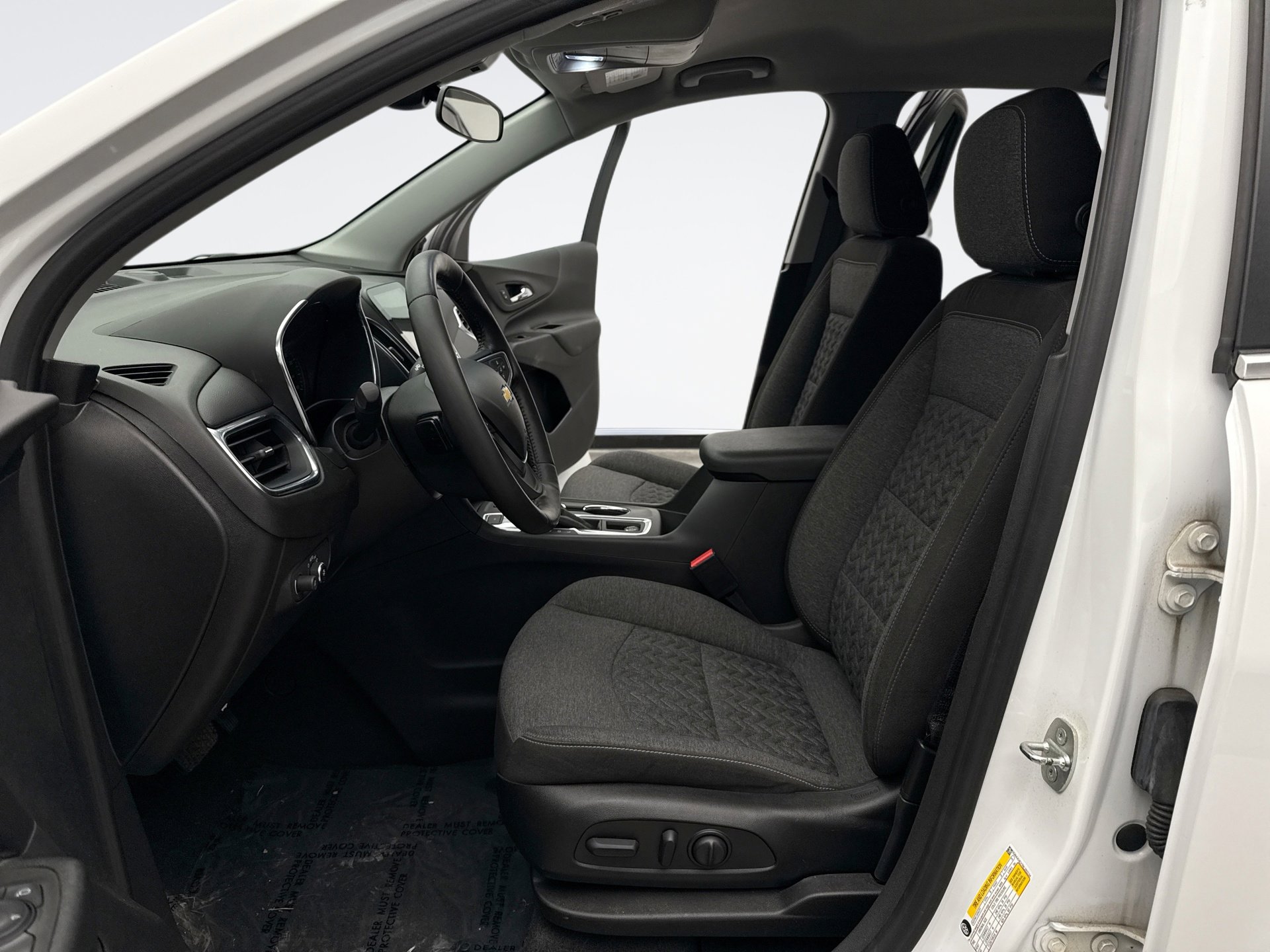 Used 2022 Chevrolet Equinox LT image 11