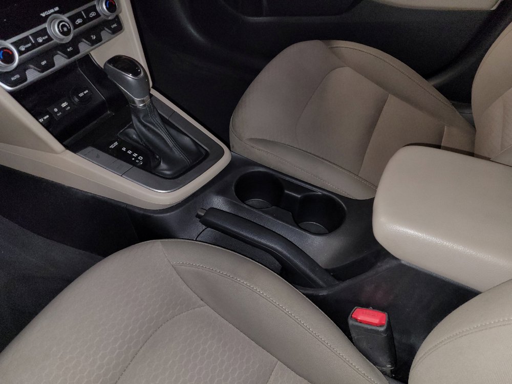 Used 2020 Hyundai Elantra Value Edition FWD image 26