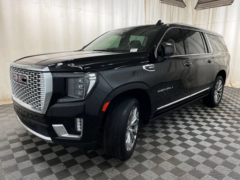 Certified 2022 GMC Yukon XL Denali w/ Max Trailering Package AWD/4WD image 25