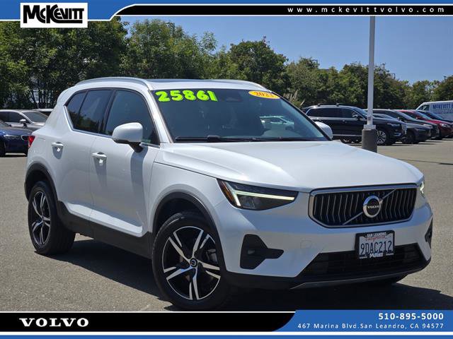 Certified 2023 Volvo XC40 B4 Plus