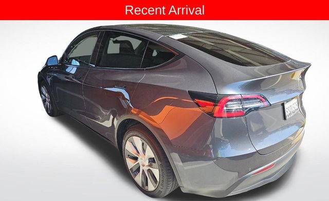 Used 2020 Tesla Model Y Long Range image 7