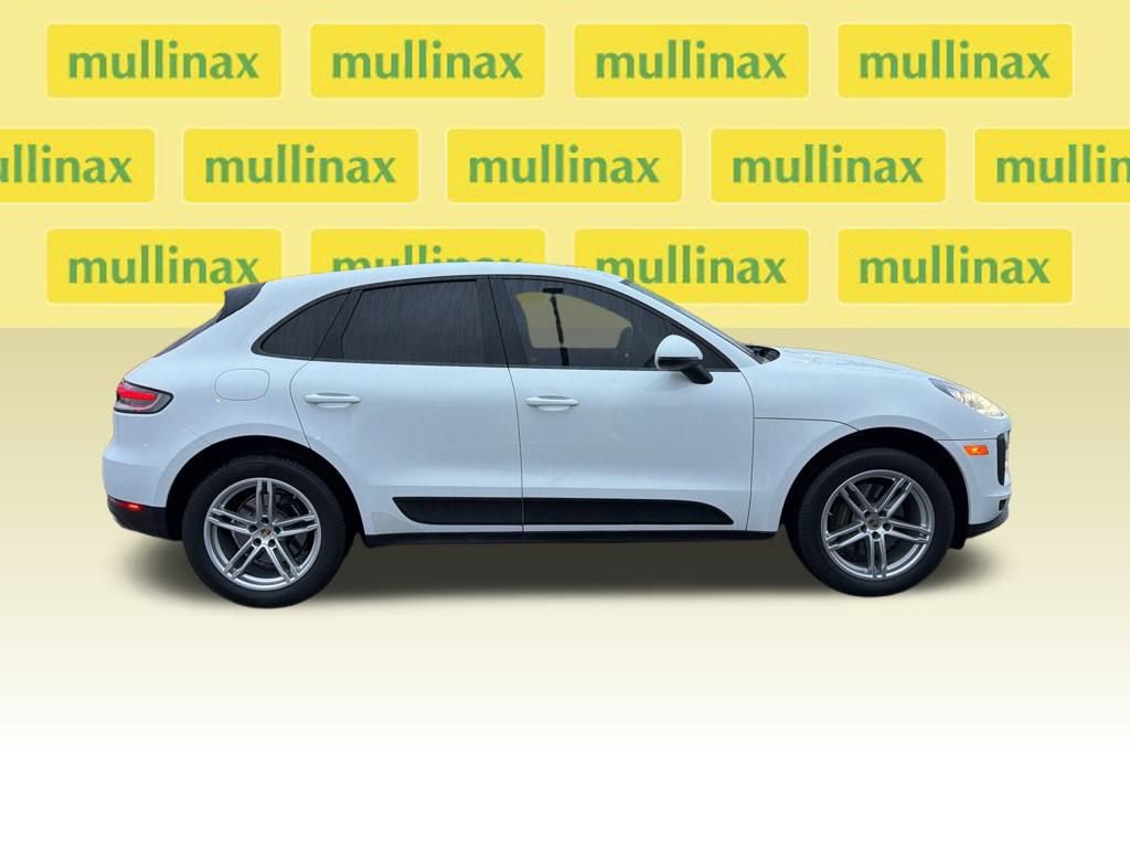 Used 2020 Porsche Macan Base image 7