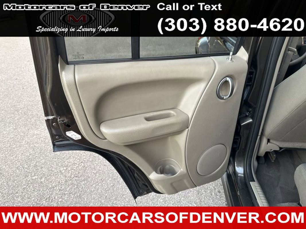 Used 2005 Jeep Liberty Limited image 18
