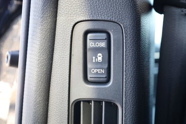 New 2026 Honda Odyssey Touring image 23