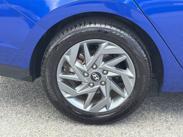 Used 2024 Hyundai Elantra SEL FWD image 17