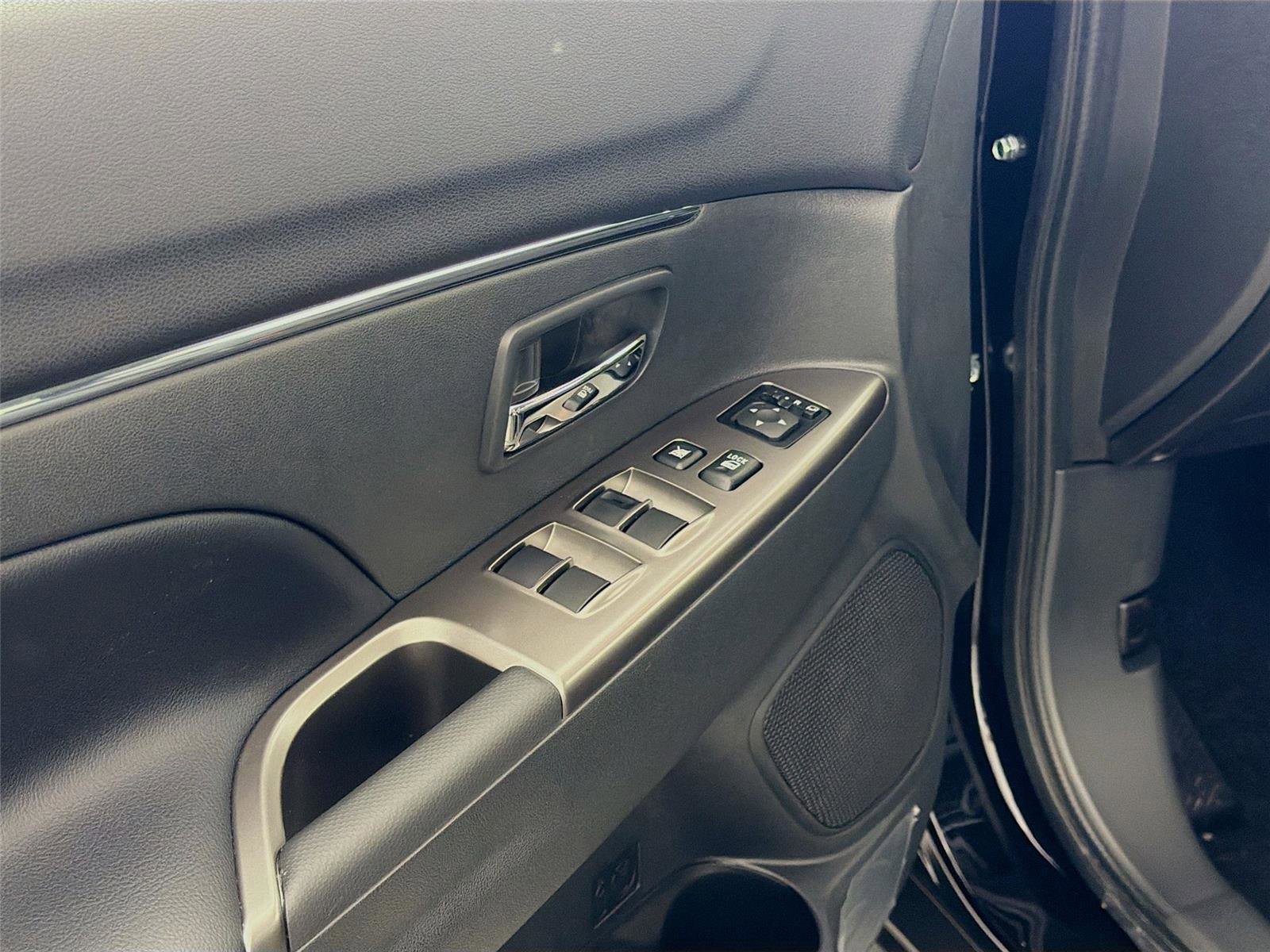 New 2026 Mitsubishi Outlander Sport SE image 18