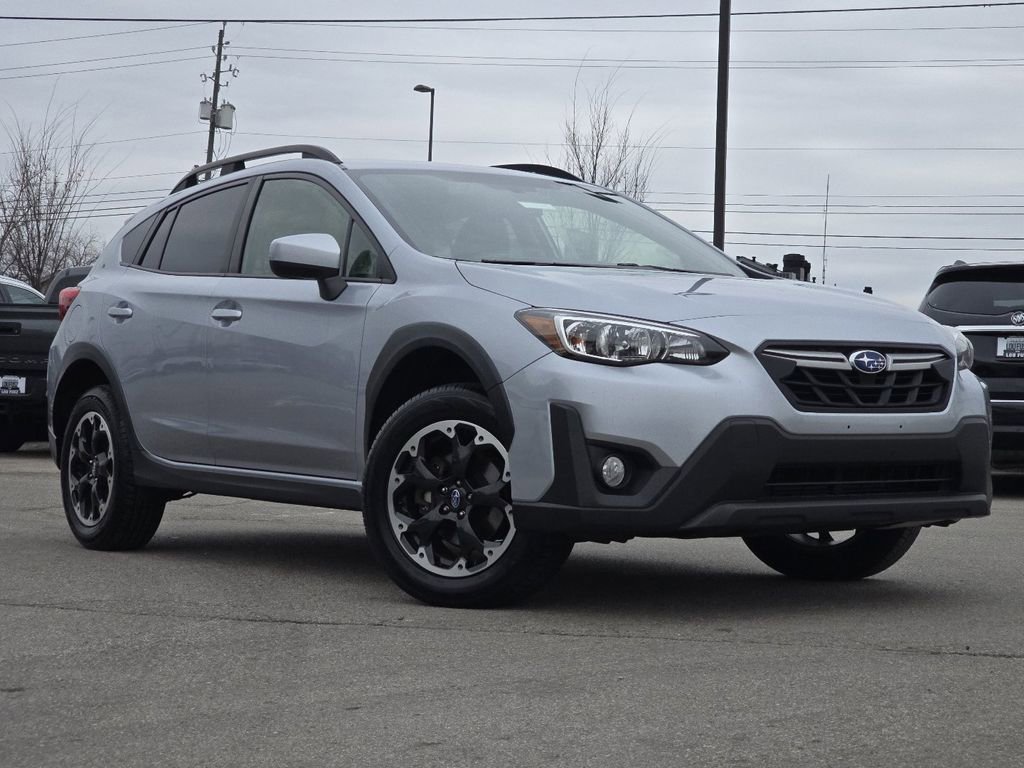 Used 2021 Subaru Crosstrek 2.0i Premium image 2