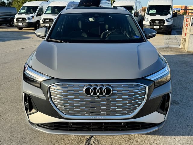Used 2023 Audi Q4 e-tron Premium Plus w/ Premium Plus AWD/4WD image 2