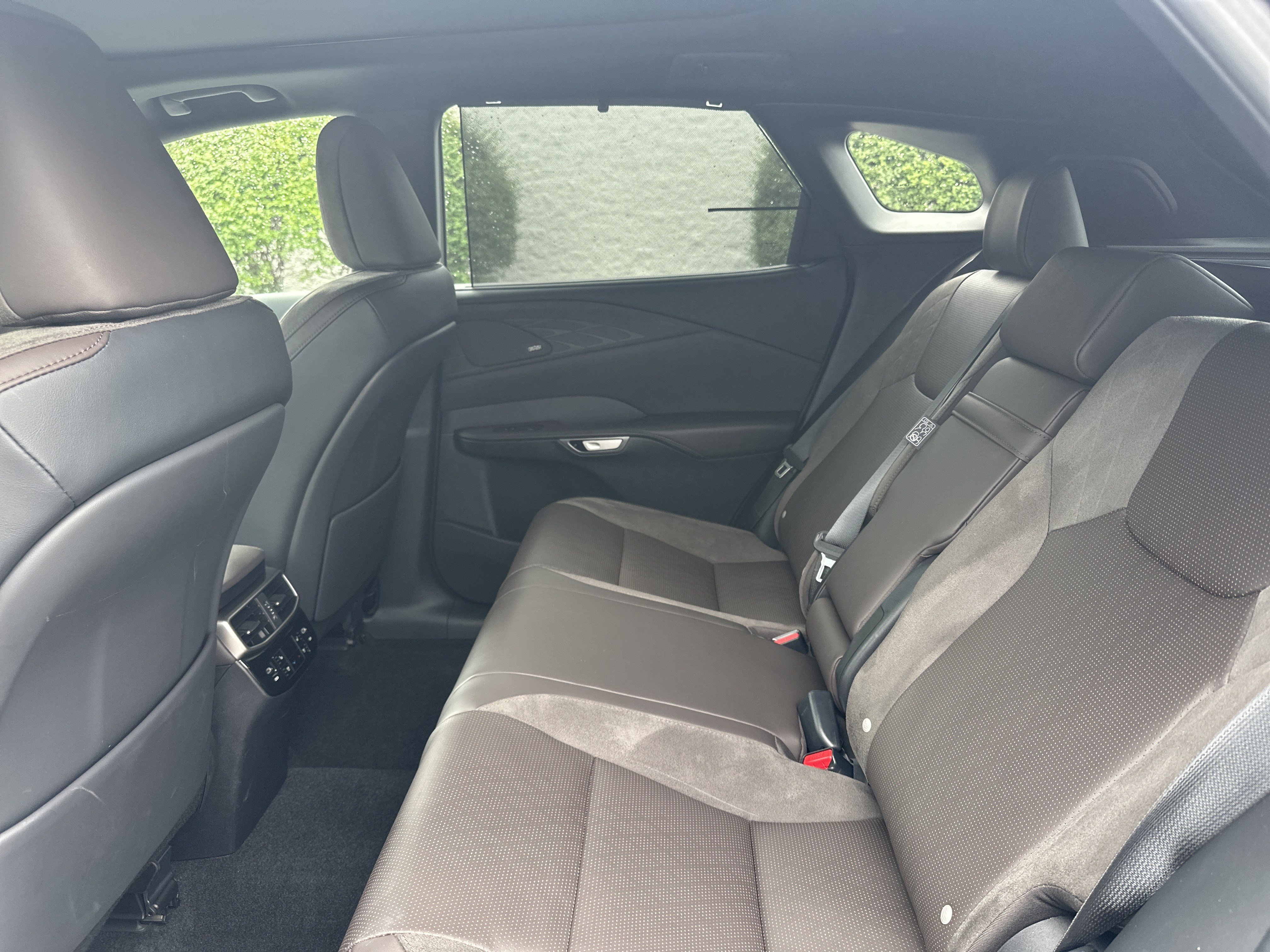 Certified 2025 Lexus RX 350 AWD w/ Convenience Package image 31