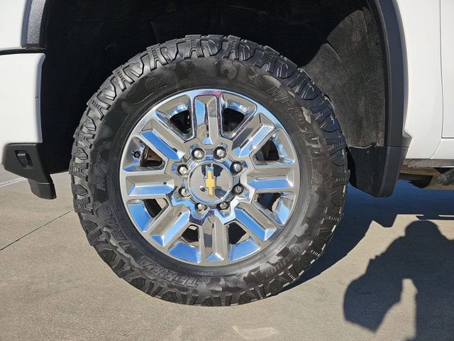 Used 2024 Chevrolet Silverado 2500 High Country w/ Z71 Off-Road Package image 32