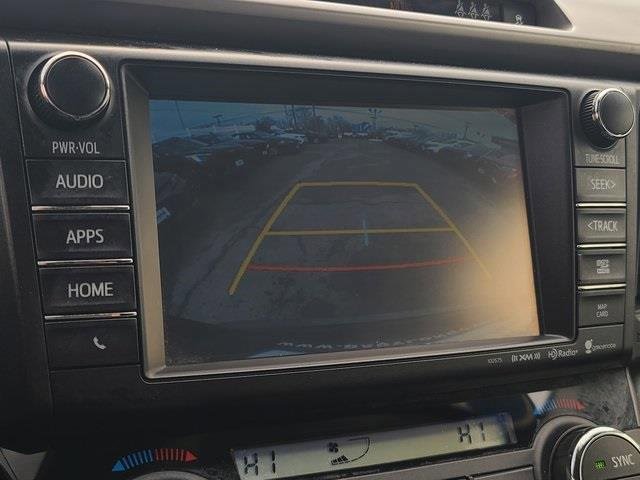 Used 2018 Toyota RAV4 Limited image 24