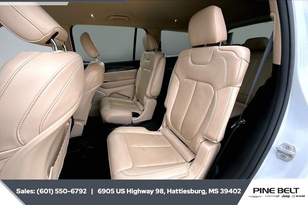 Used 2022 Jeep Grand Cherokee L Limited w/ Trailer Tow Group (B) image 19