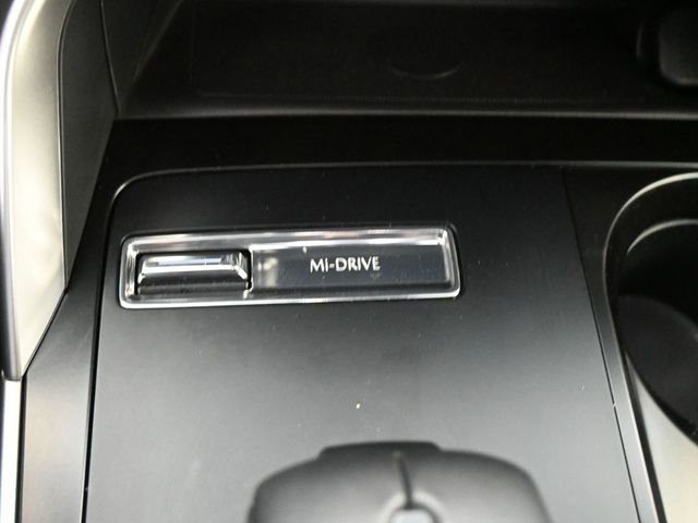 Certified 2025 MAZDA CX-90 3.3 Turbo w/ Select Package image 16