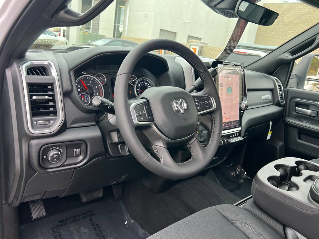New 2026 RAM 2500 Big Horn AWD/4WD image 22