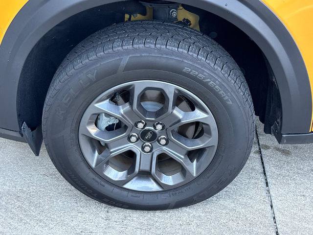 Certified 2023 Ford Maverick XLT FWD image 11