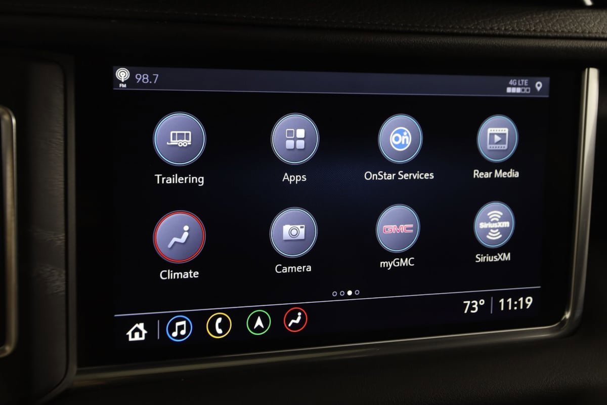 Used 2021 GMC Yukon XL Denali w/ Advanced Technology Package image 36