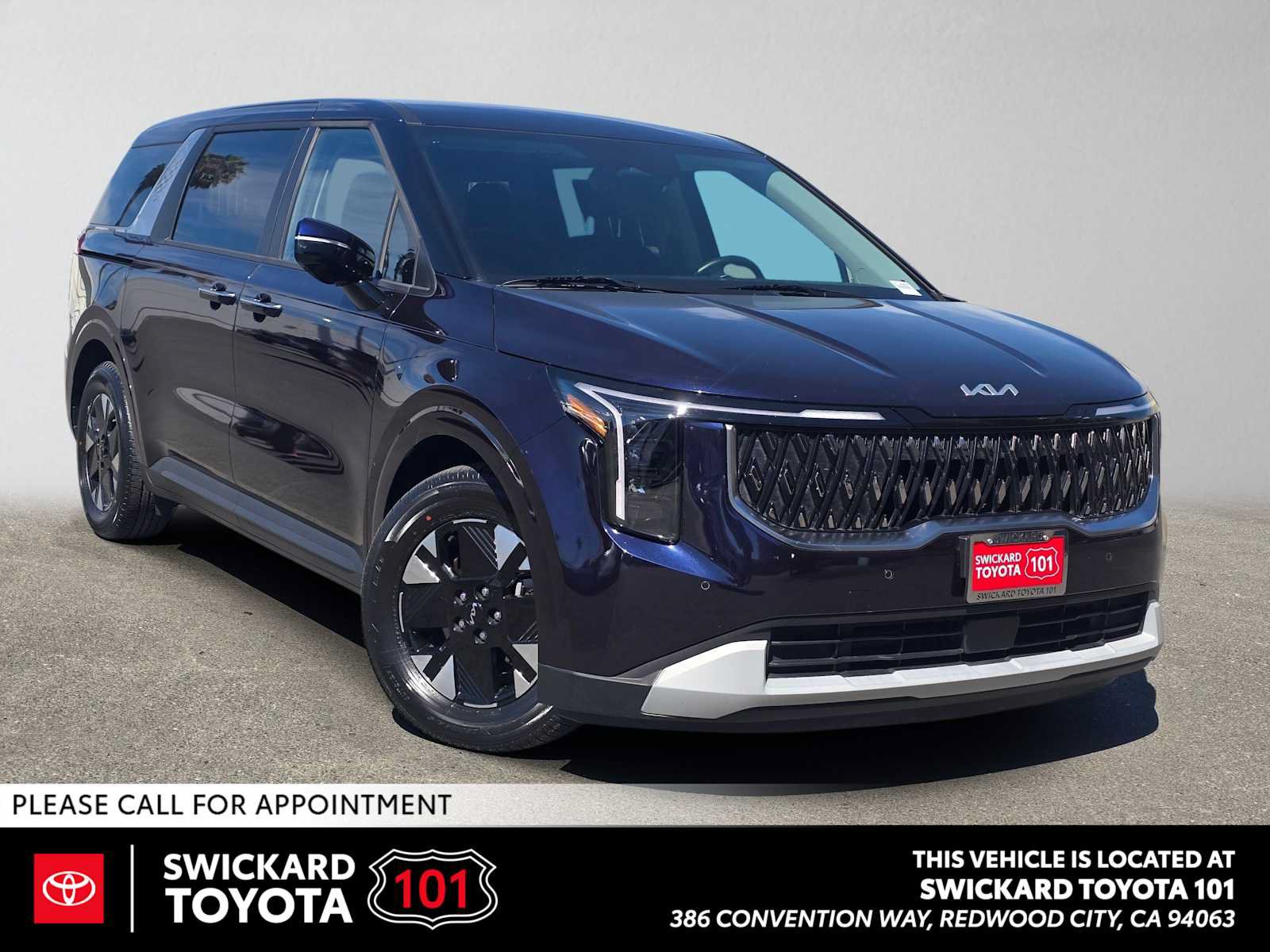 Used 2026 Kia Carnival LXS FWD image 1