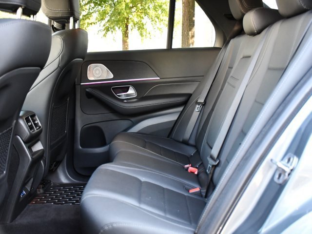 Used 2025 Mercedes-Benz GLE 350 4MATIC image 17