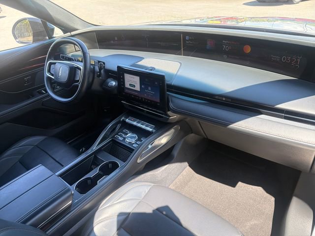 Used 2024 Lincoln Nautilus Premier w/ Jet Appearance Package AWD/4WD image 16