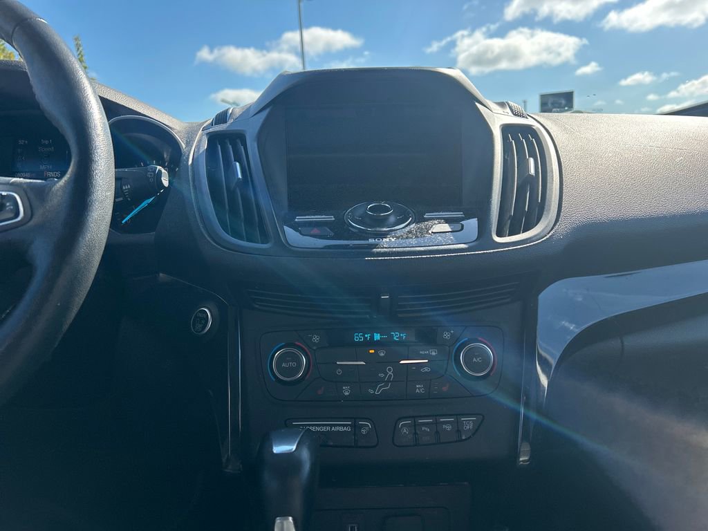 Used 2017 Ford Escape Titanium w/ Equipment Group 301A AWD/4WD image 25