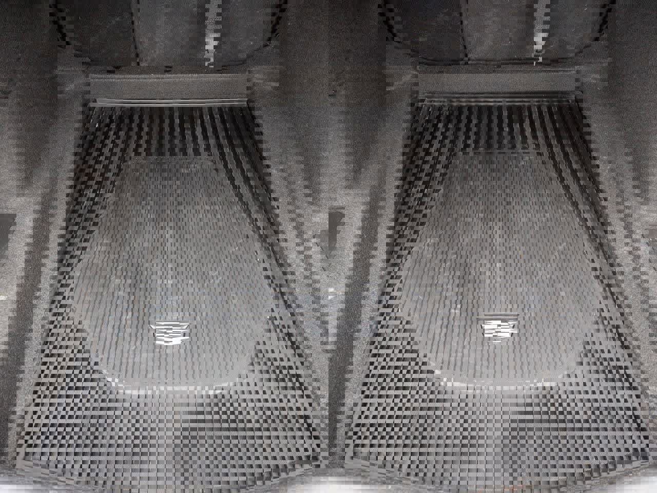 Used 2024 Cadillac CT4 Sport w/ Technology Package image 32