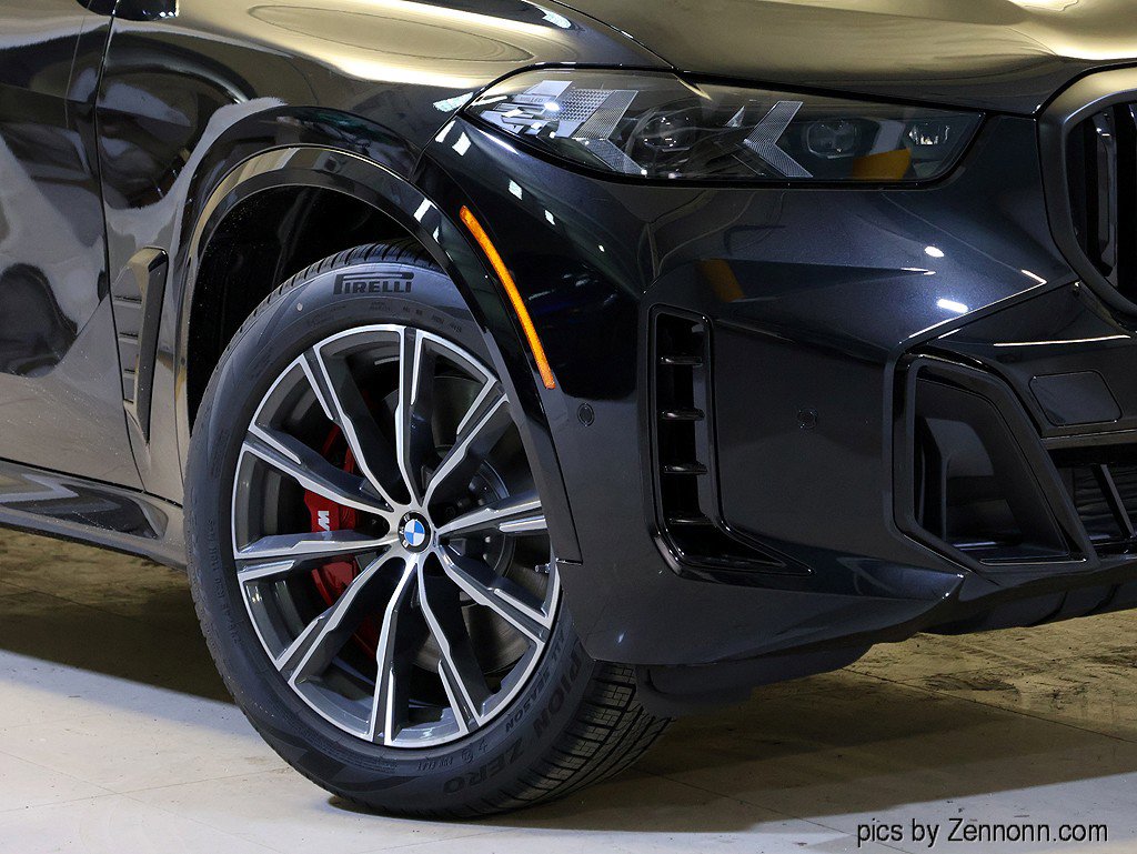New 2026 BMW X5 xDrive50e w/ M Sport Package AWD/4WD image 3