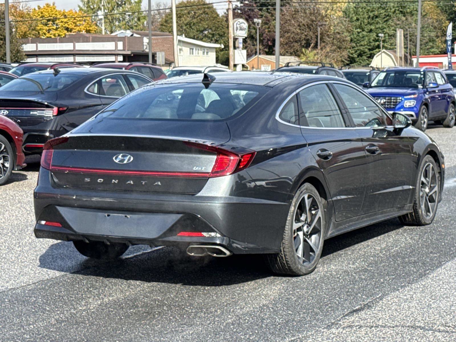 Used 2023 Hyundai Sonata SEL Plus w/ Preferred Accessory Package image 24