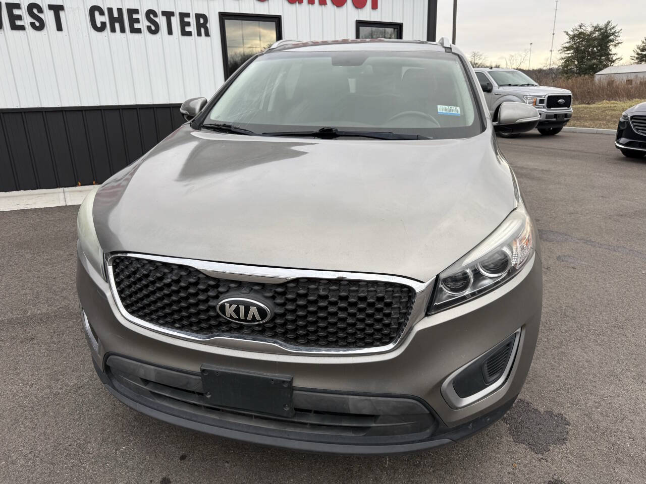 Used 2017 Kia Sorento LX w/ LX Convenience Package AWD/4WD image 2