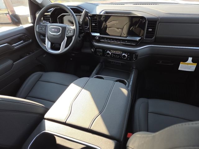 New 2025 GMC Sierra 2500 SLT w/ SLT Premium Package image 32