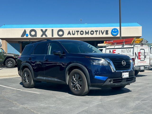 Used 2022 Nissan Pathfinder SV