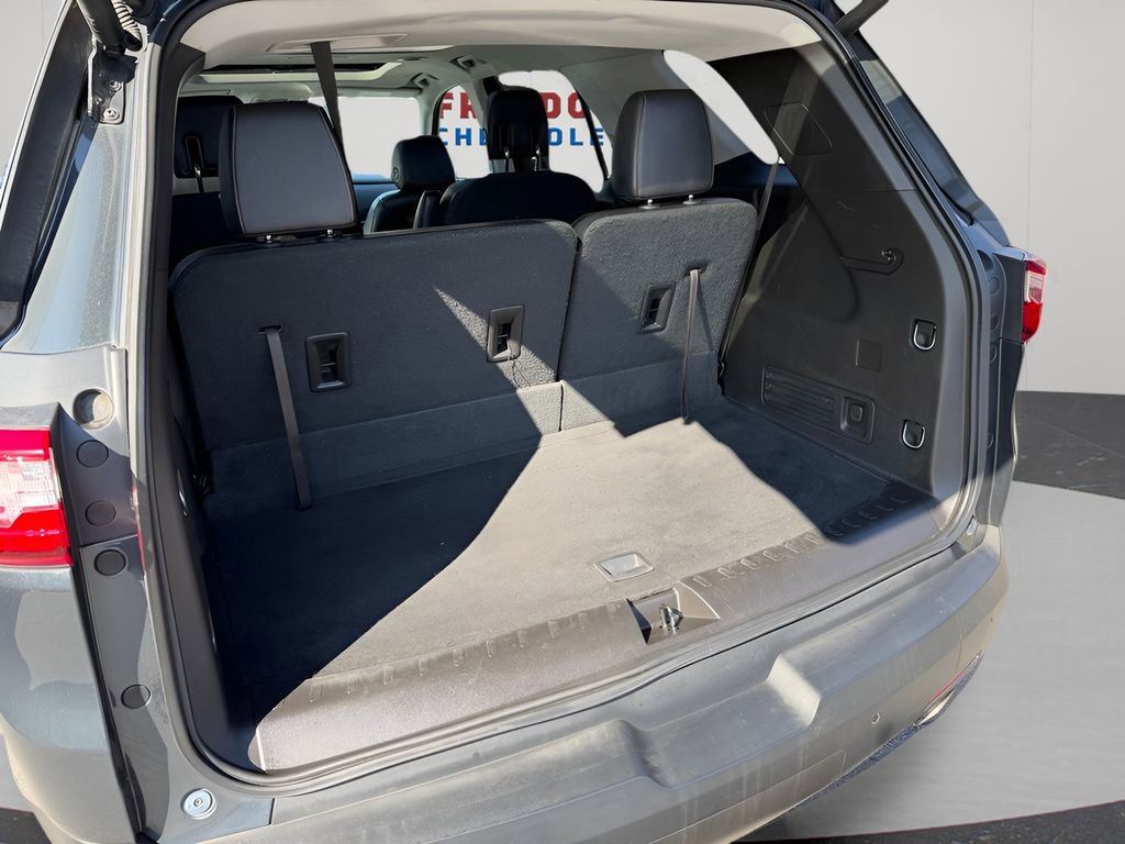 Used 2018 Chevrolet Traverse LT AWD/4WD image 34