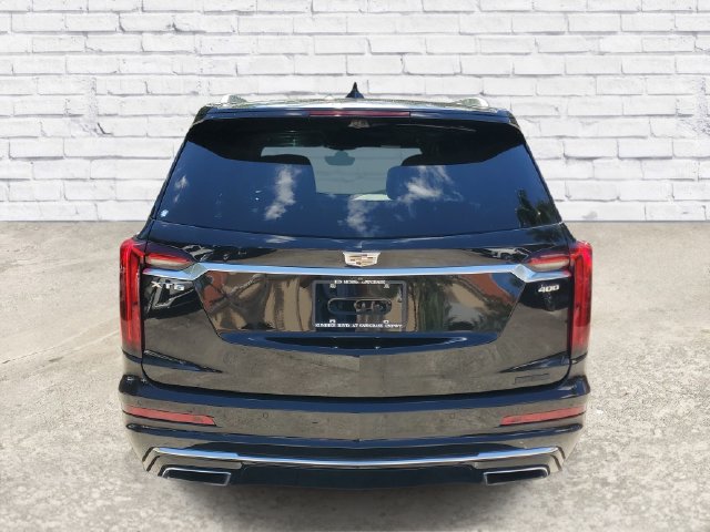 Certified 2022 Cadillac XT6 Premium Luxury w/ Technology Package FWD image 3
