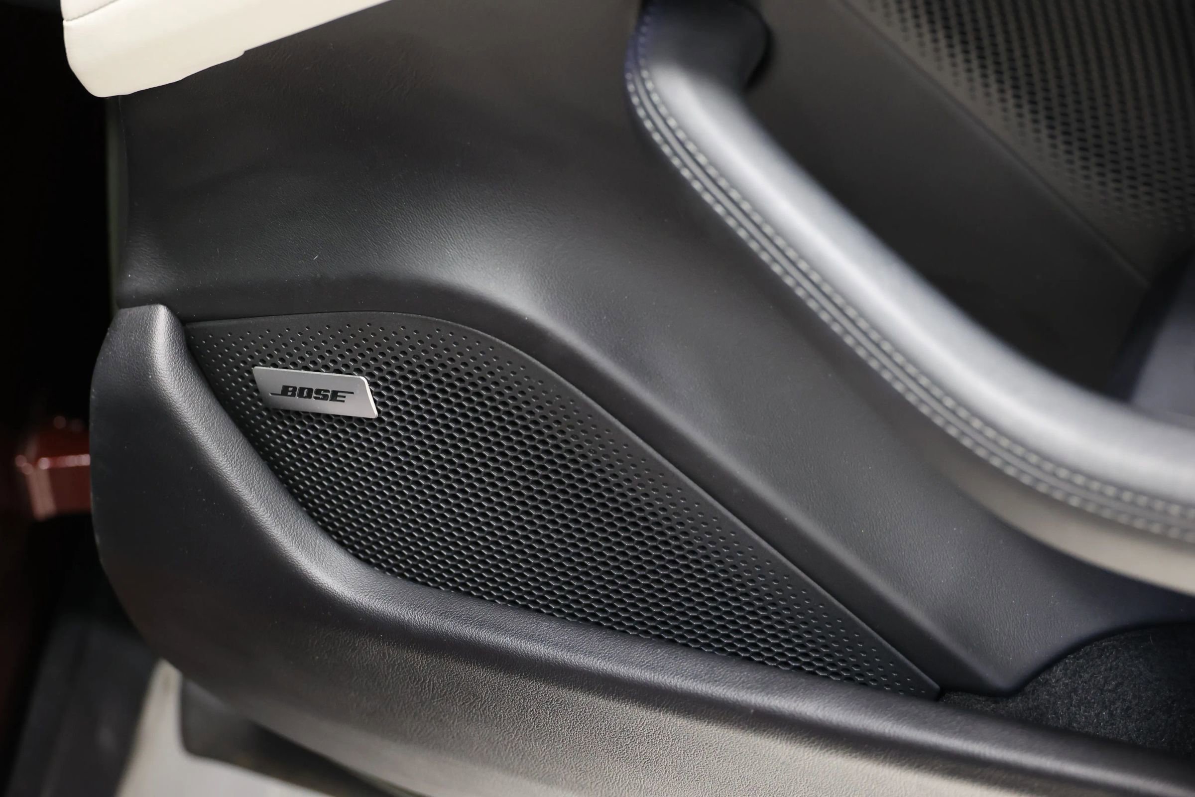 Used 2022 Porsche Taycan image 55