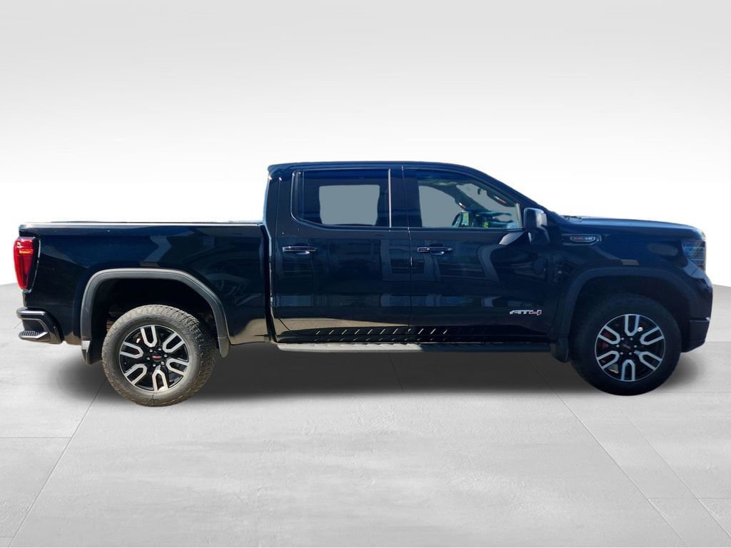 Certified 2024 GMC Sierra 1500 AT4 w/ Technology Package AWD/4WD image 10