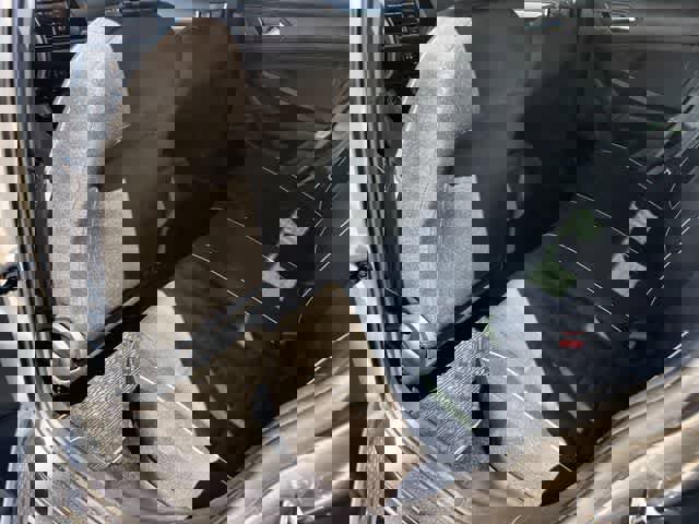 Used 2024 Volkswagen Jetta Sport image 31