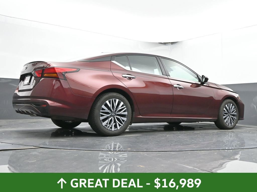 Used 2023 Nissan Altima 2.5 SV image 51