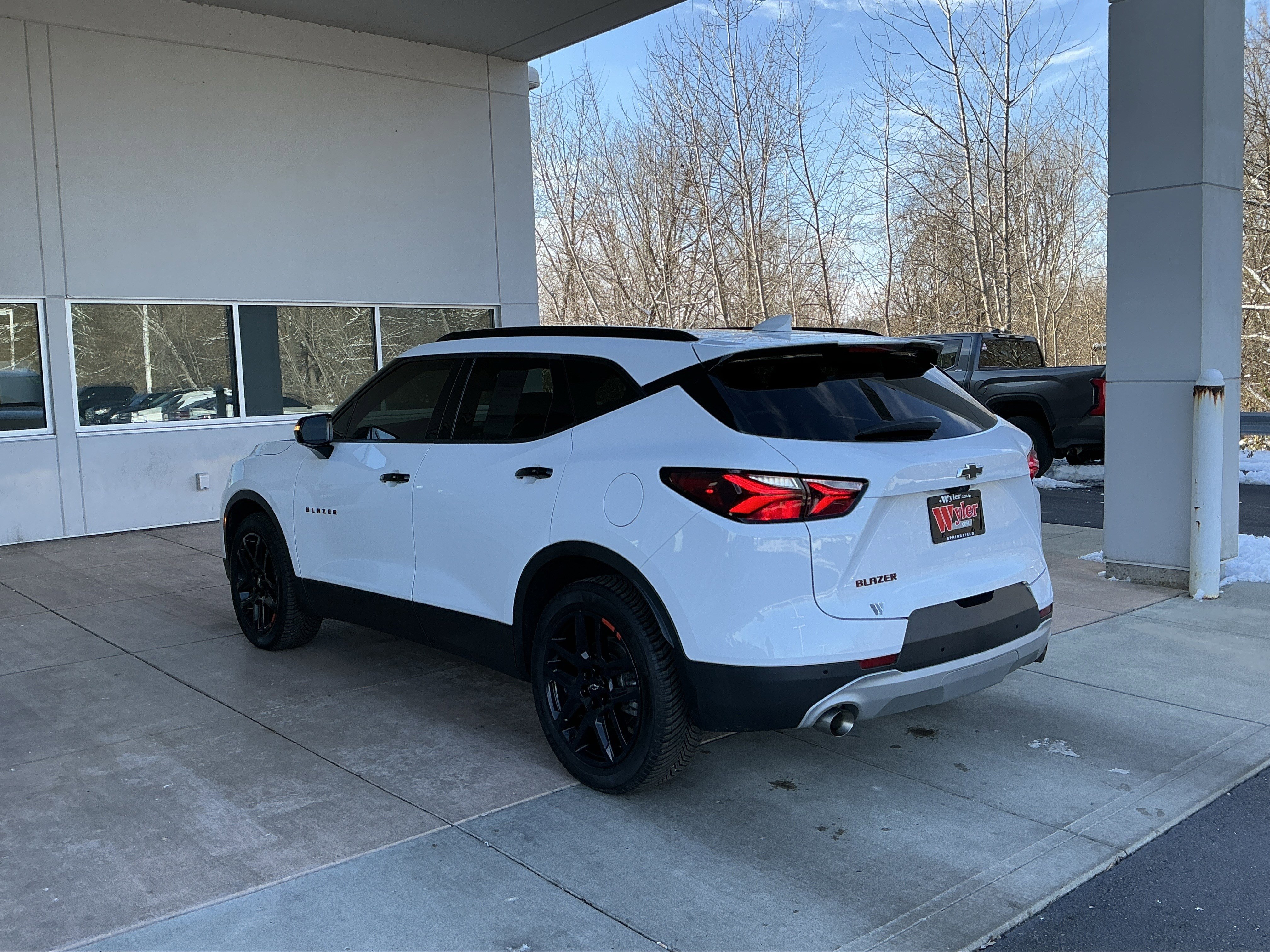Used 2021 Chevrolet Blazer LT w/ Redline Edition image 20