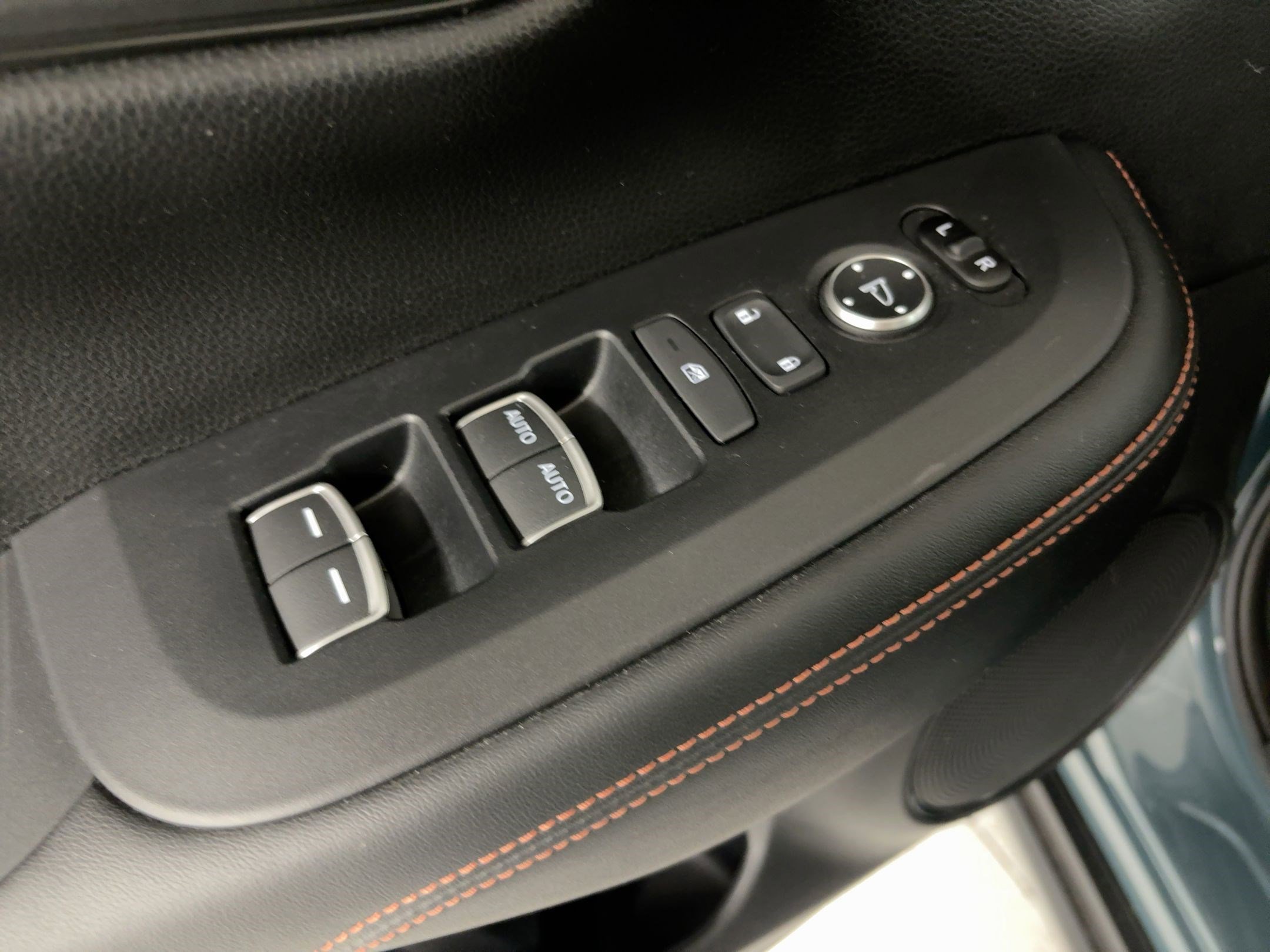 Used 2024 Honda HR-V Sport image 13