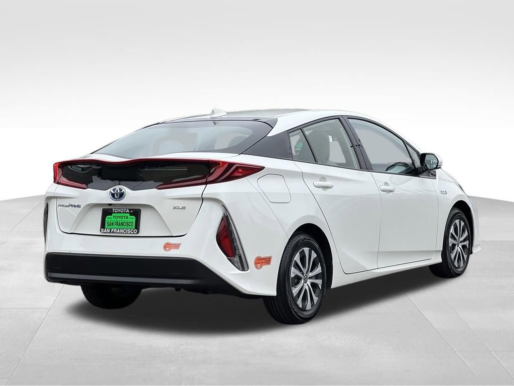 Used 2020 Toyota Prius Prime XLE FWD image 5