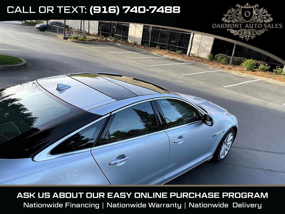 Used 2013 Jaguar XJ RWD image 9