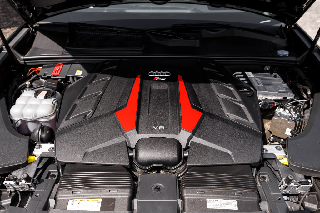 Used 2023 Audi RS Q8 AWD/4WD image 46