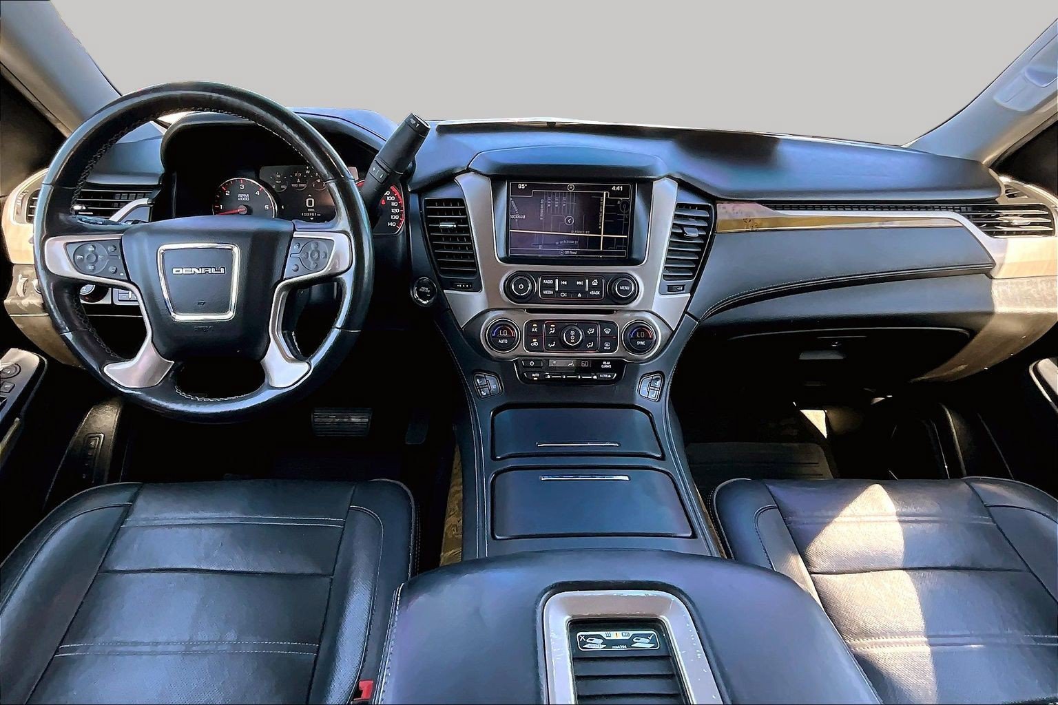 Used 2016 GMC Yukon Denali w/ Open Road Package AWD/4WD image 14