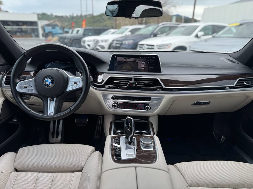 Used 2021 BMW 740i w/ M Sport Package RWD image 16